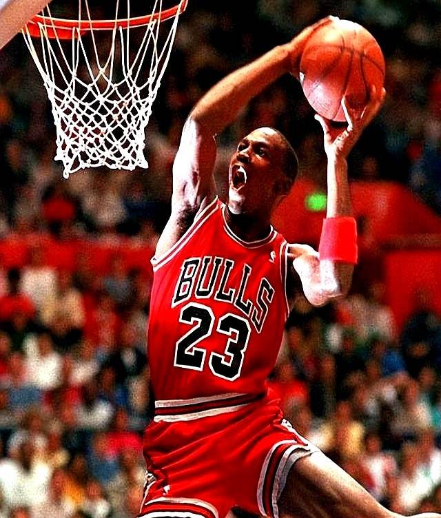 尤尔曼德：药厂的表现太差了；格里马尔多带着伤从国家队回来（尤尔曼德痛批药厂状态低迷，格里马尔多带伤从国家队归来）