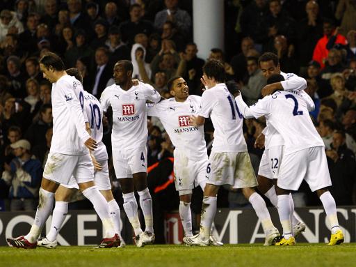 25球追平C罗，姆巴佩是赛季前20场进球最多的皇马球员（姆巴佩赛季前20场斩获25球，追平C罗居皇马同期进球榜首）