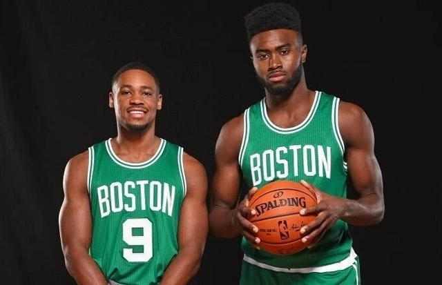 意媒：明年或成为基耶萨之年，他将在利物浦与意大利获得机会（意媒：基耶萨或在明年迎来关键期，利物浦与意大利队将给予机会）