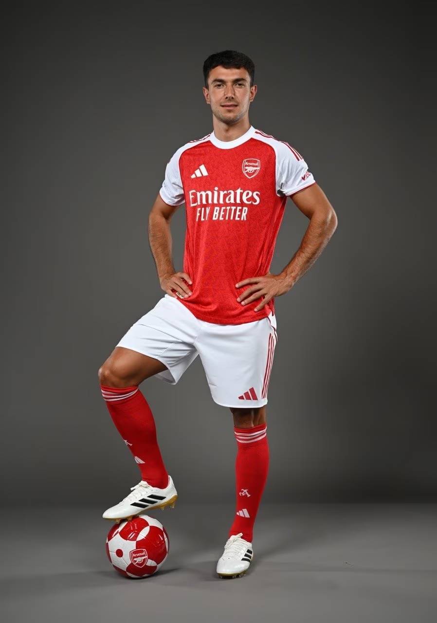 世体：拉法埃尔·马克斯确认2026世界杯后接任墨西哥主帅（世体：马尔克斯确认将于2026世界杯后执掌墨西哥队）