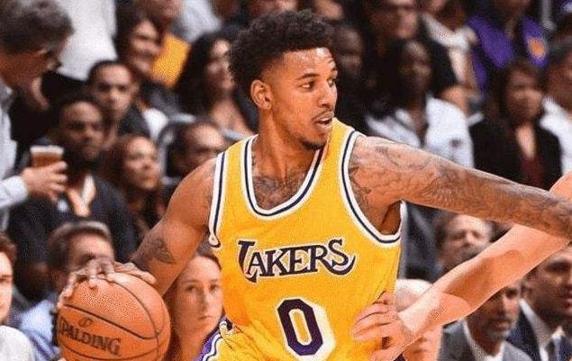 达维多维奇：离开沙特因为家人更重要；现在只想留在欧洲（达维多维奇：家人为先决定告别沙特 目前只考虑留在欧洲）