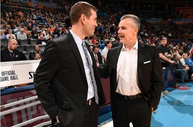 西多夫：当球员因任何原因感到受伤时，俱乐部应该迈出第一步（西多夫：球员不论何种原因受伤，俱乐部应率先采取行动）